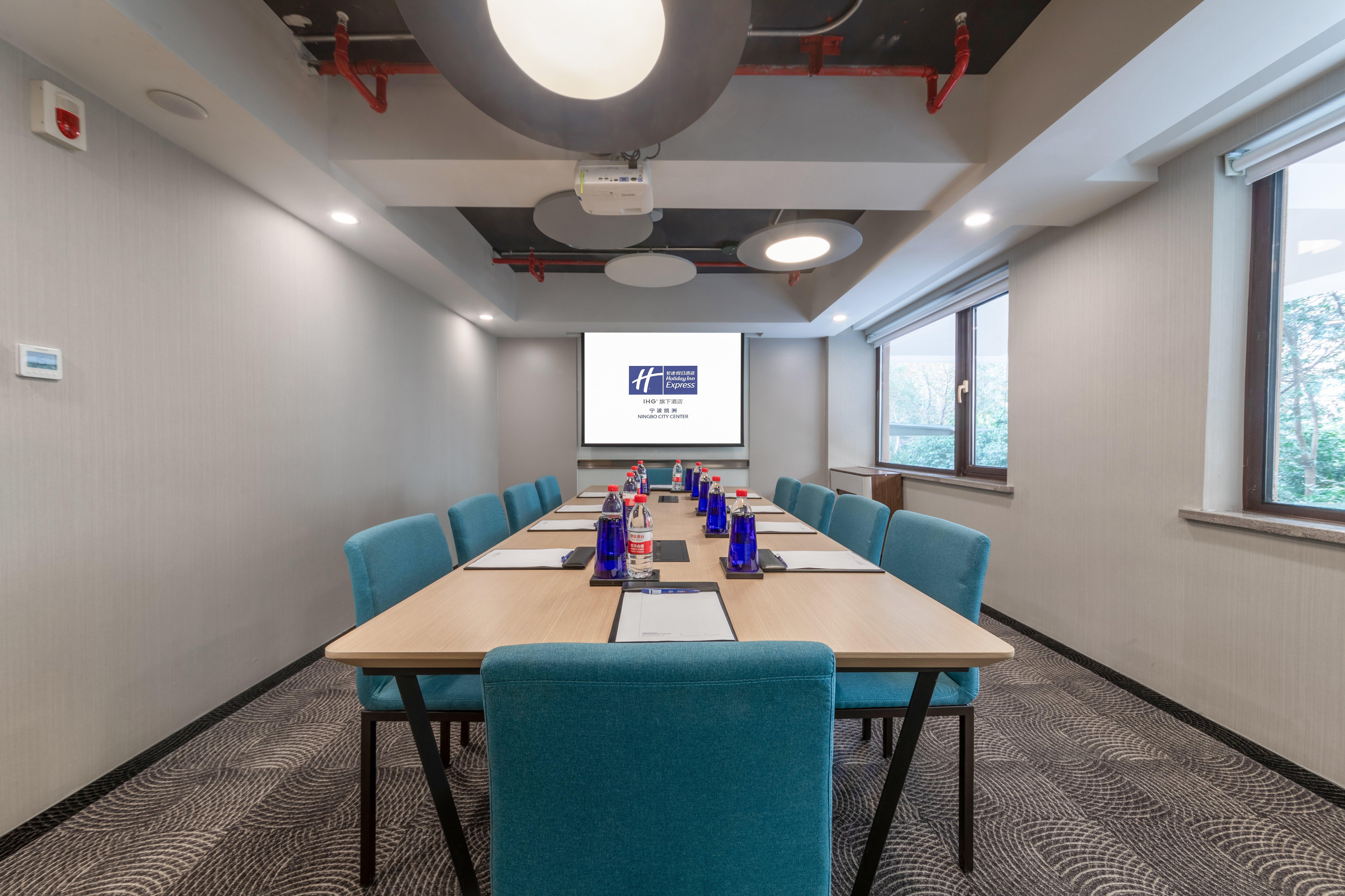 Holiday Inn Express Ningbo City Center By Ihg Dış mekan fotoğraf