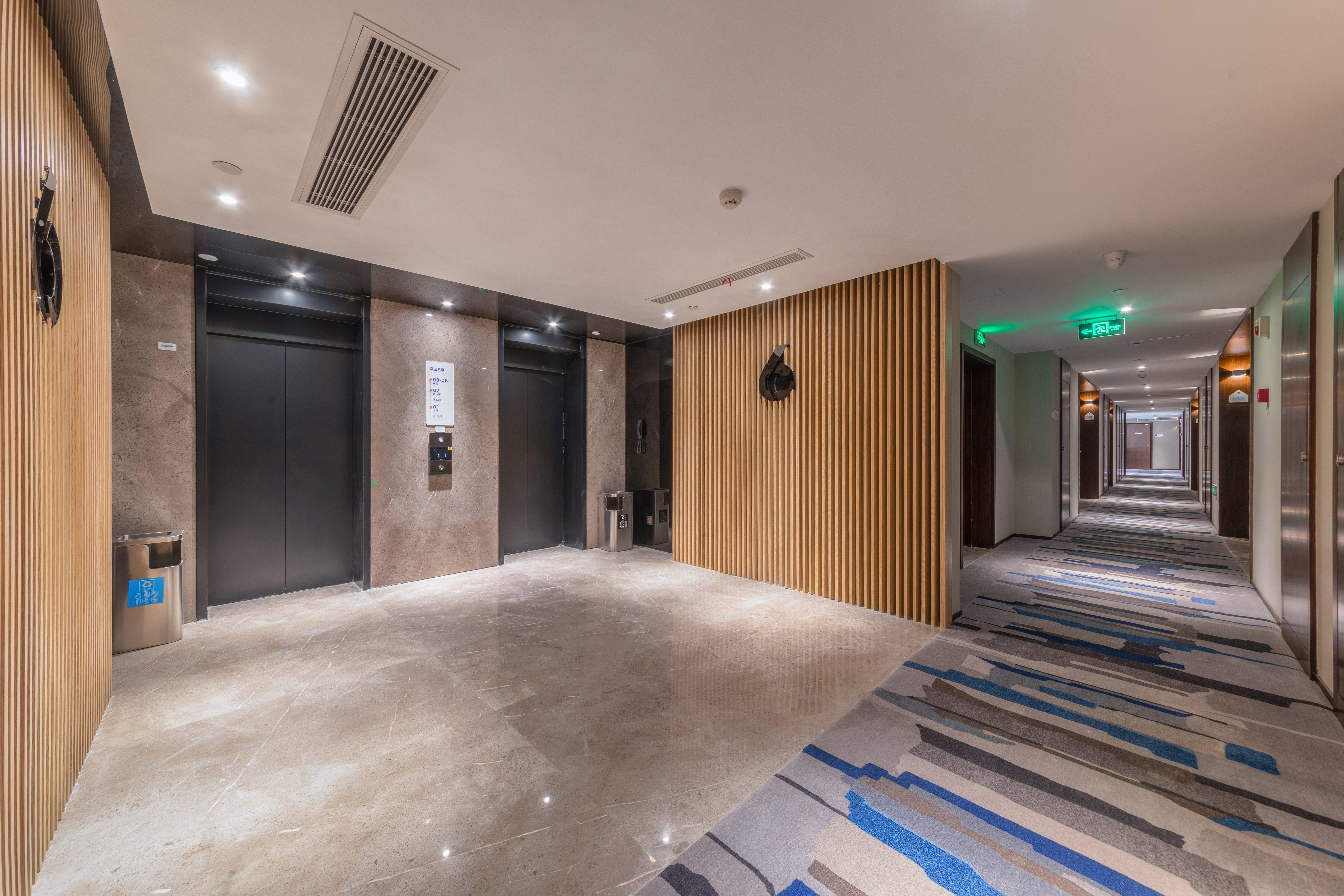 Holiday Inn Express Ningbo City Center By Ihg Dış mekan fotoğraf