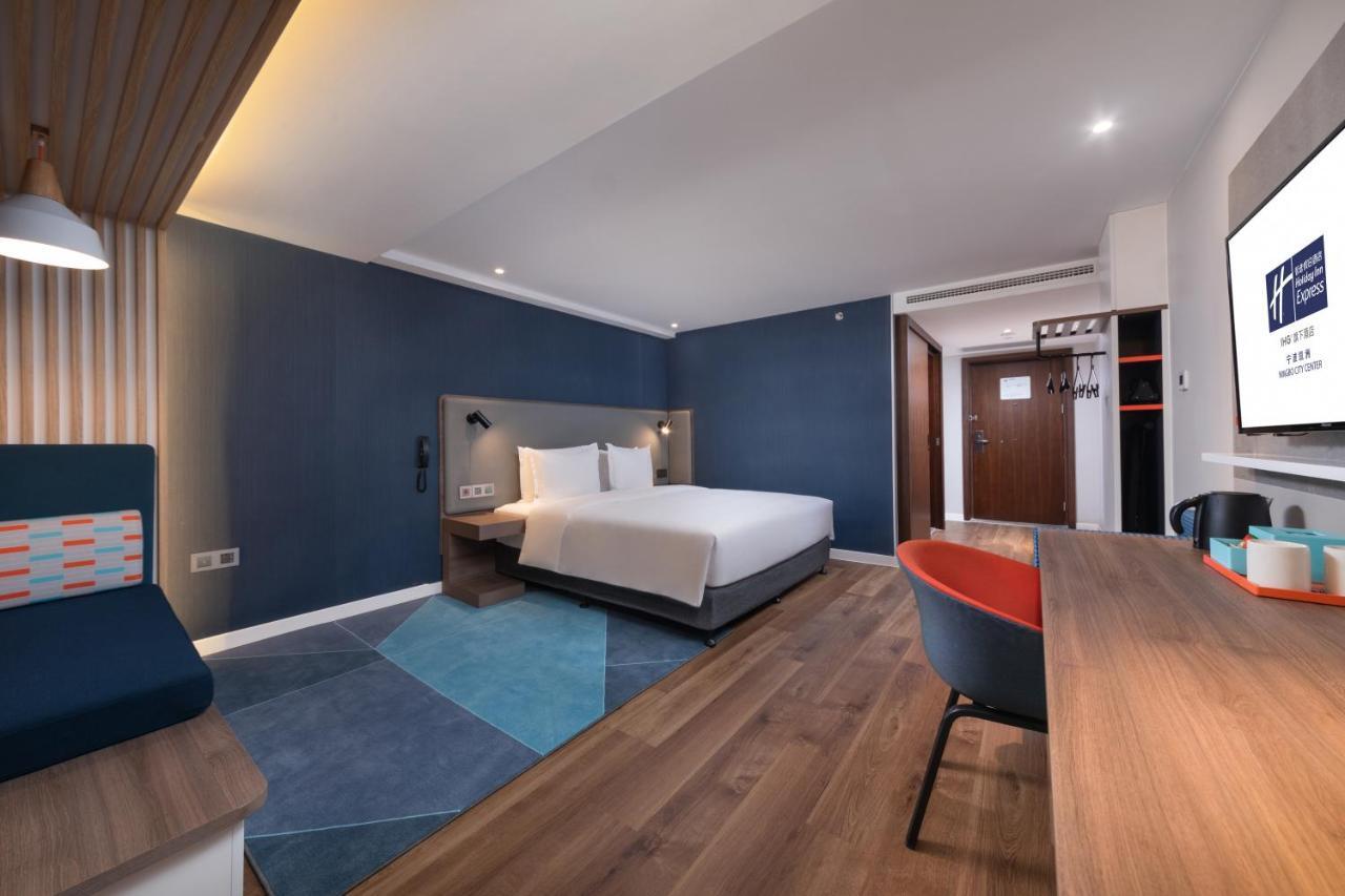 Holiday Inn Express Ningbo City Center By Ihg Dış mekan fotoğraf