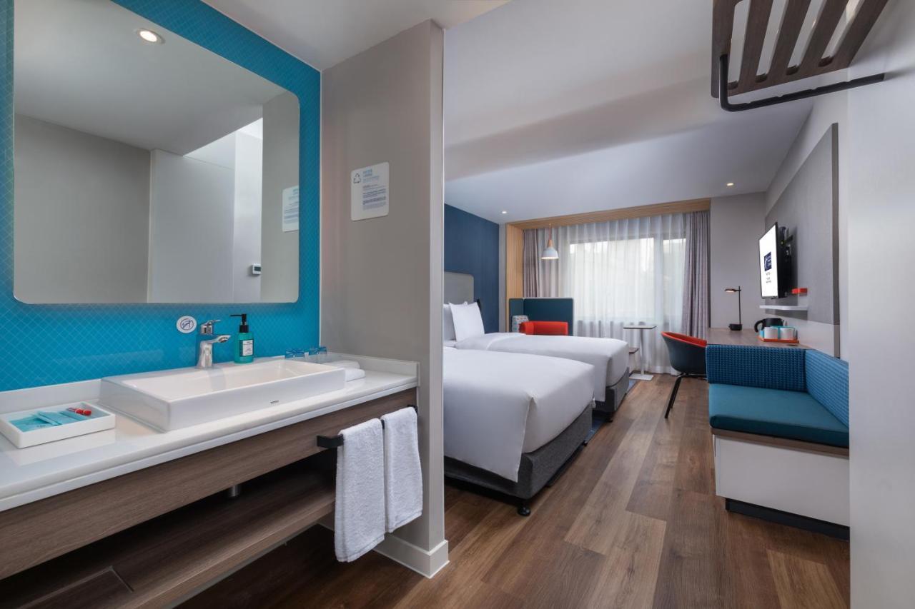 Holiday Inn Express Ningbo City Center By Ihg Dış mekan fotoğraf